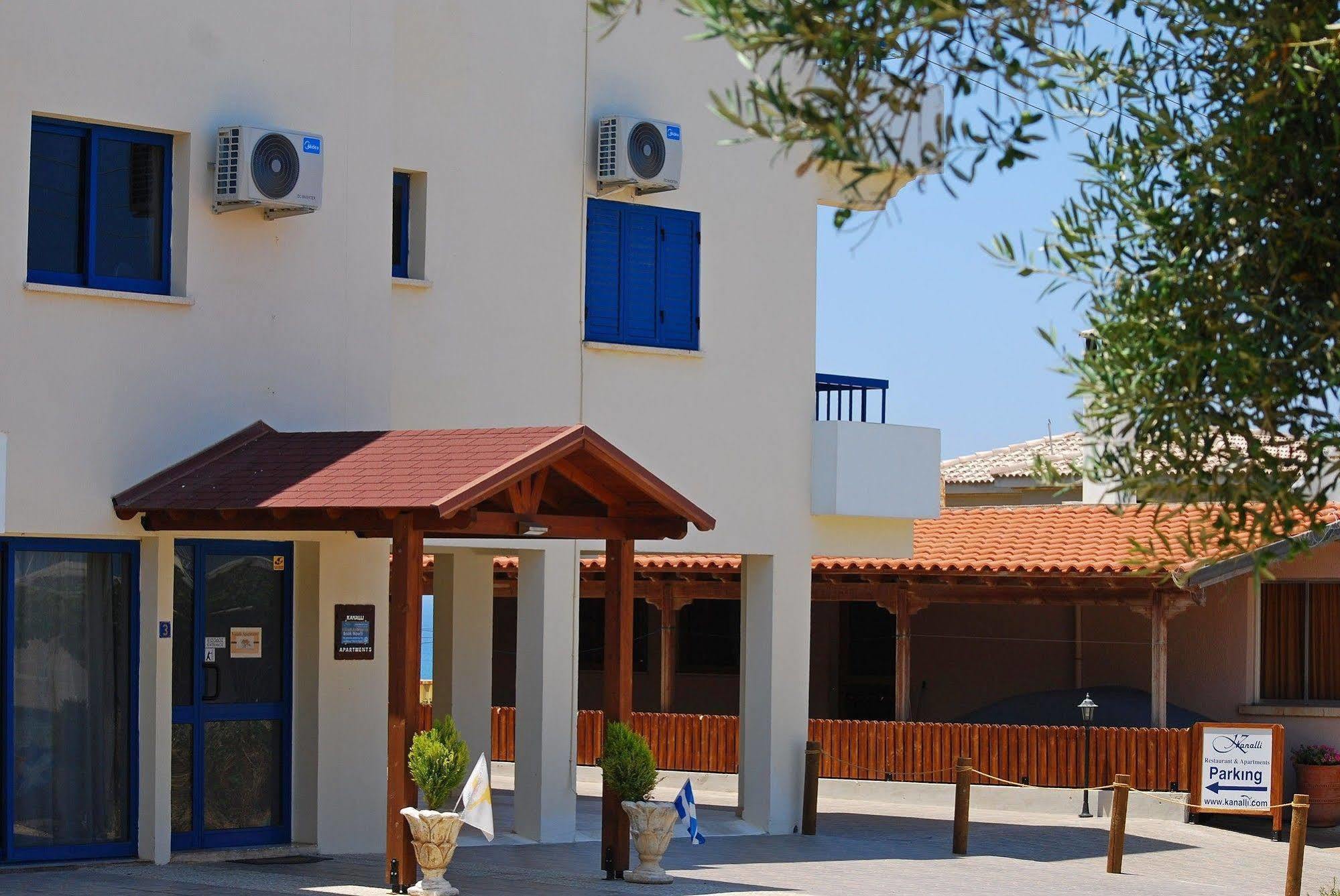 Kanalli Apartments بوموس المظهر الخارجي الصورة