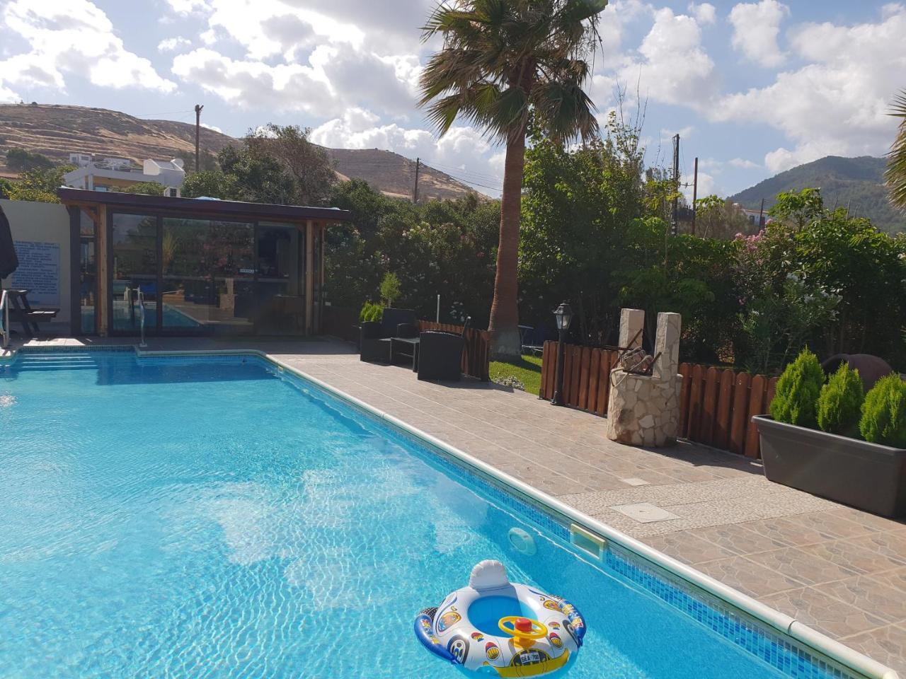 Kanalli Apartments بوموس المظهر الخارجي الصورة