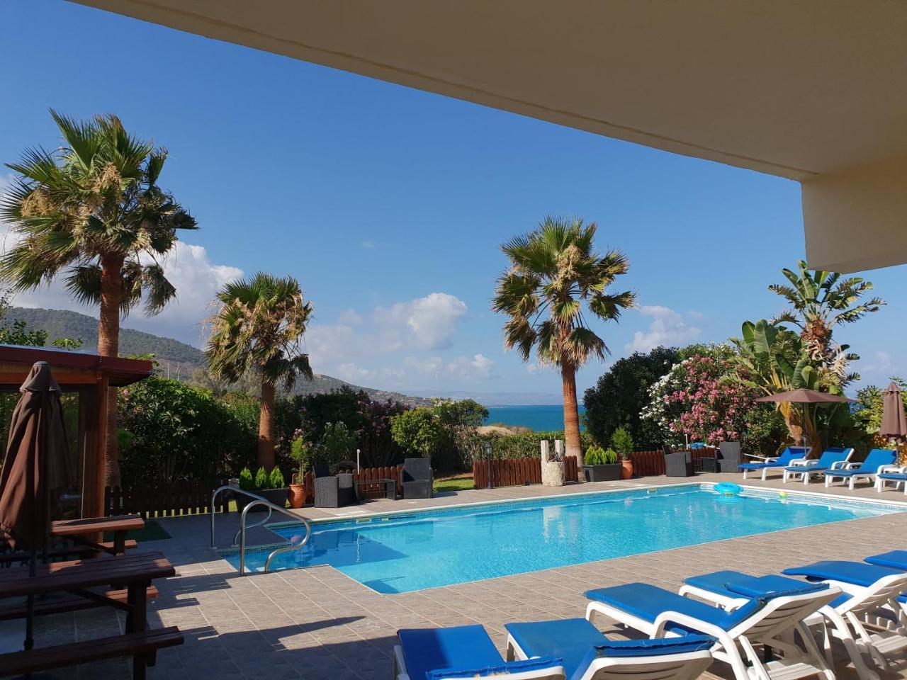 Kanalli Apartments بوموس المظهر الخارجي الصورة